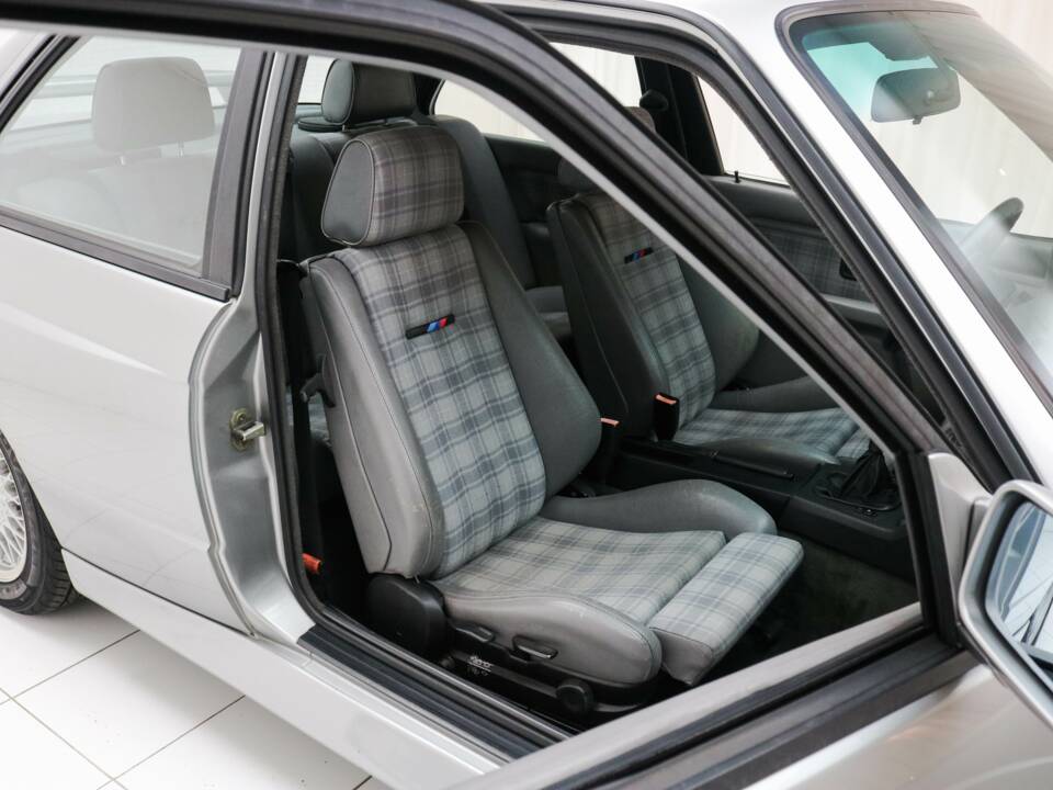 Afbeelding 10/27 van BMW M3 (1986)