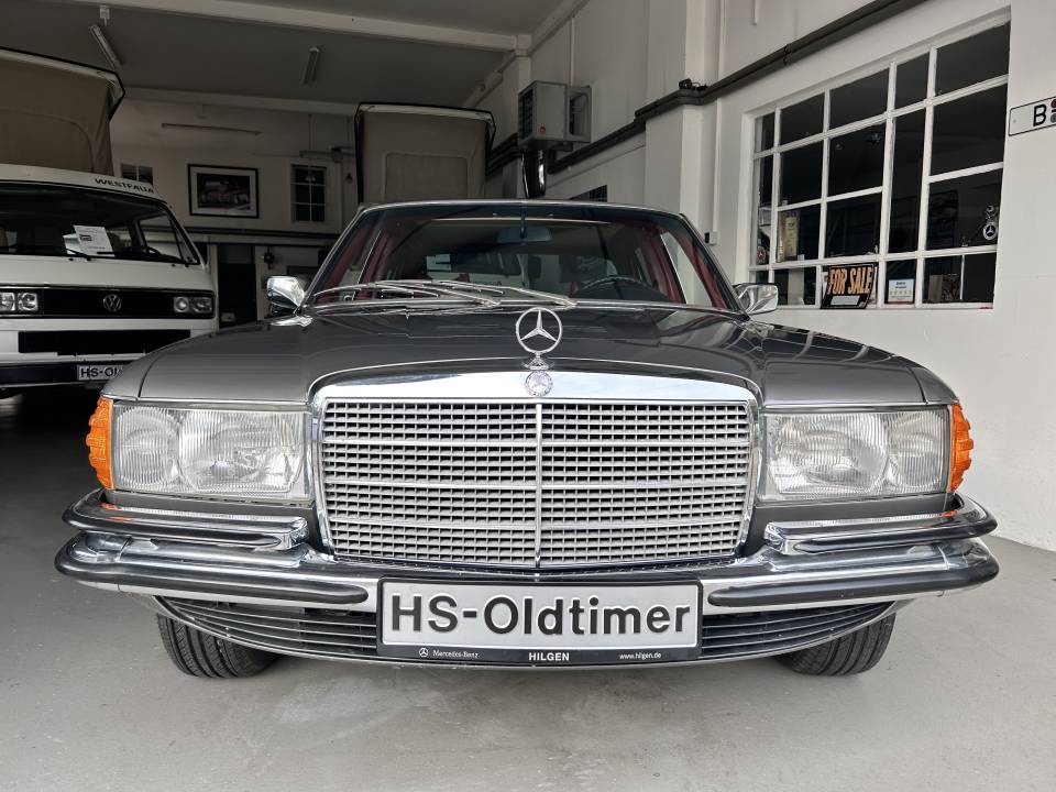 Image 1/15 of Mercedes-Benz 450 SEL (1975)
