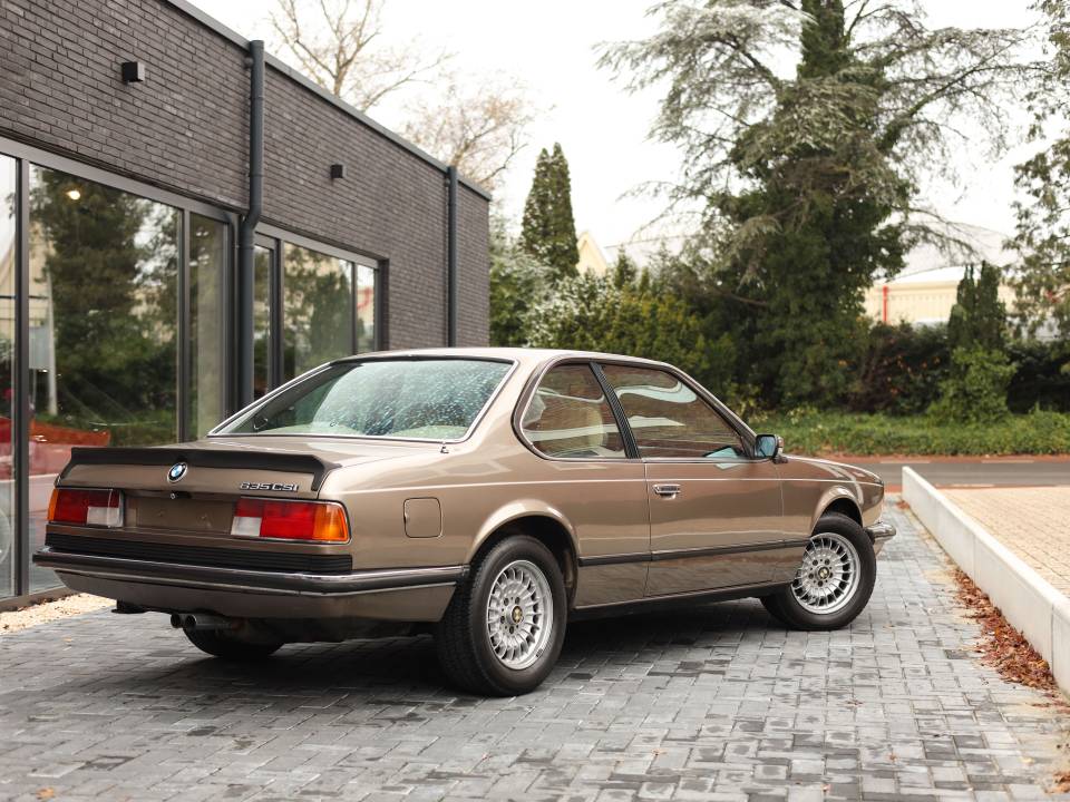 Image 4/47 of BMW 635 CSi (1984)