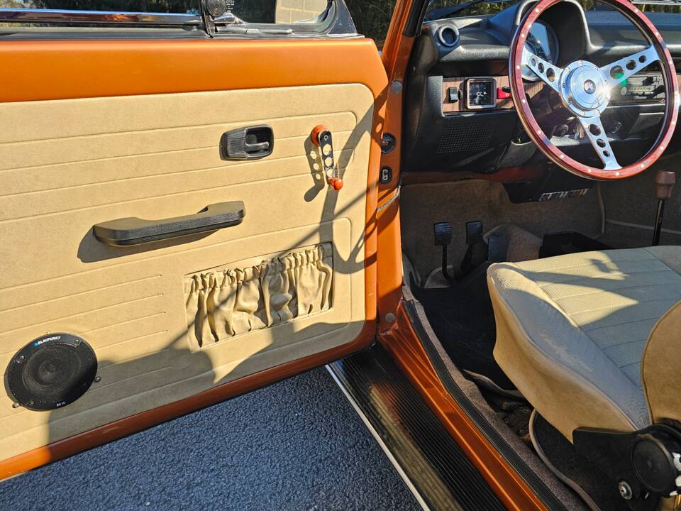 Imagen 11/23 de Volkswagen Beetle 1303 LS (1978)