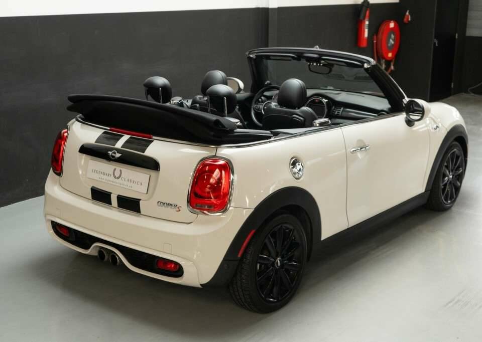 Image 29/50 de Mini Cooper S (2018)