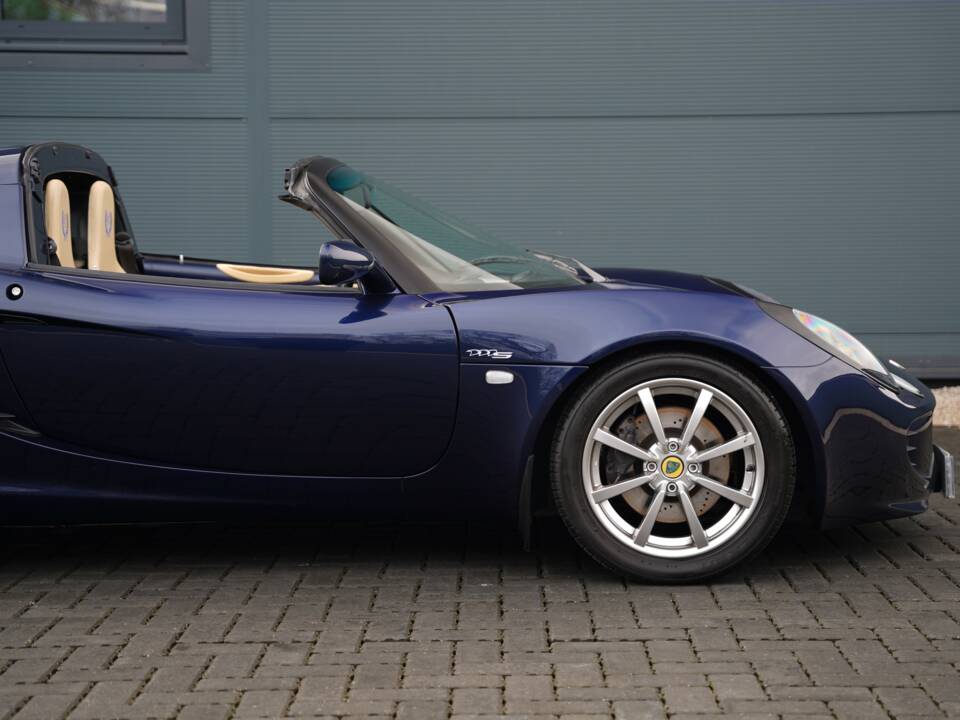 Image 24/50 of Lotus Elise 111S (2004)