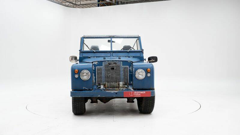 Image 5/15 of Land Rover 109 (1968)
