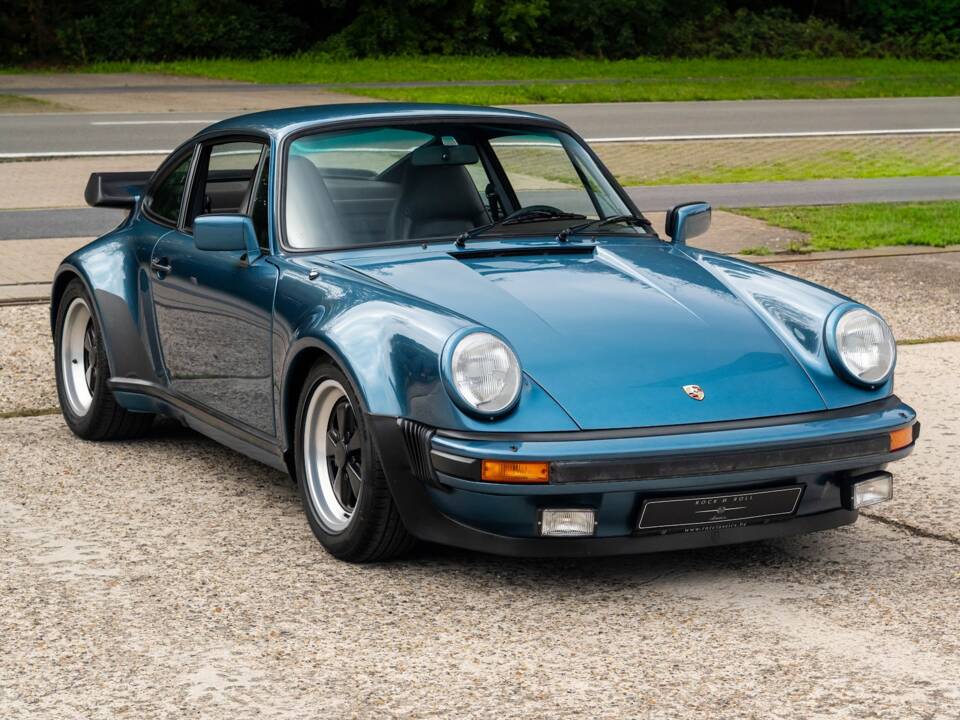 Image 11/34 of Porsche 911 Turbo 3.3 (1978)