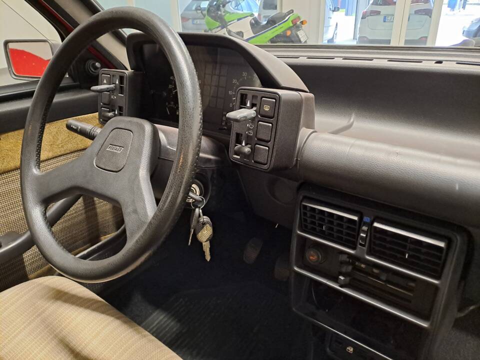 Bild 20/57 von FIAT Uno 45 (1985)