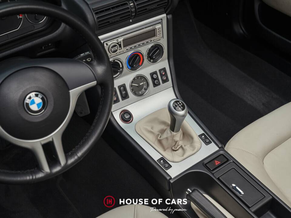 Image 21/25 of BMW Z3 Convertible 3.0 (2002)
