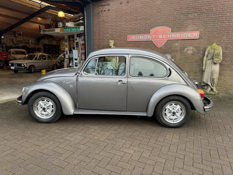 Image 9/16 of Volkswagen Beetle 1200 L (1985)