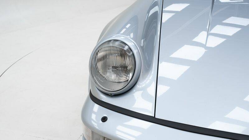 Imagen 10/15 de Porsche 911 Turbo 3.3 (1991)