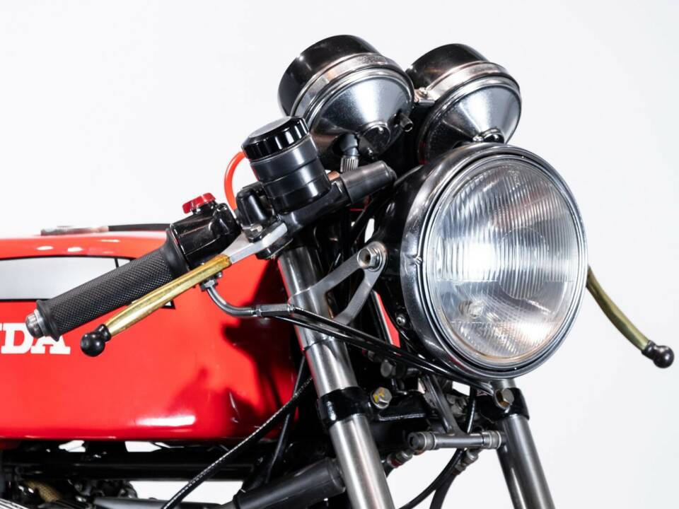 Imagen 28/50 de Honda CB 750 Four (1973)