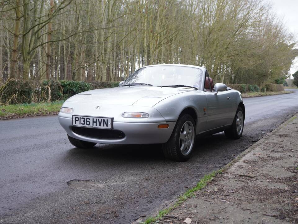 Afbeelding 3/23 van Mazda MX-5 1.8 (1997)