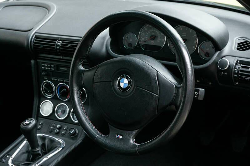 Image 19/34 of BMW Z3 M Coupé (2001)