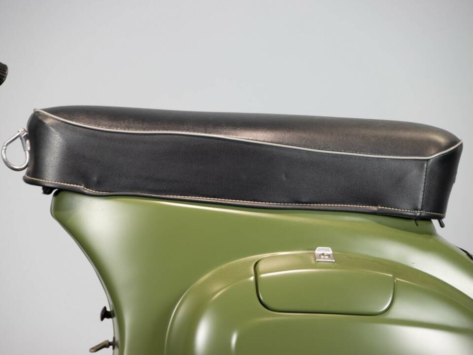 Image 38/40 of Piaggio DUMMY (1975)