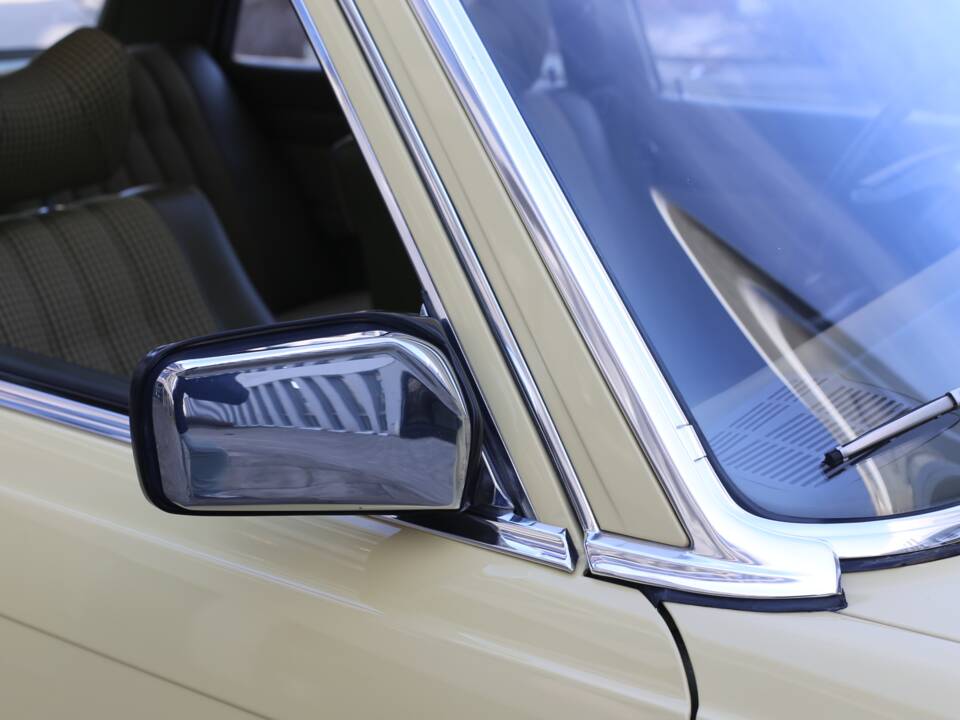 Bild 11/76 von Mercedes-Benz 280 SE (1977)