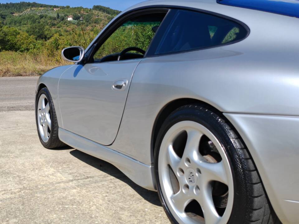 Image 14/50 de Porsche 911 Carrera (1999)
