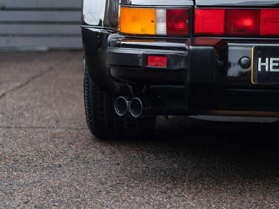 Image 4/67 of Porsche 911 Turbo 3.3 (1987)