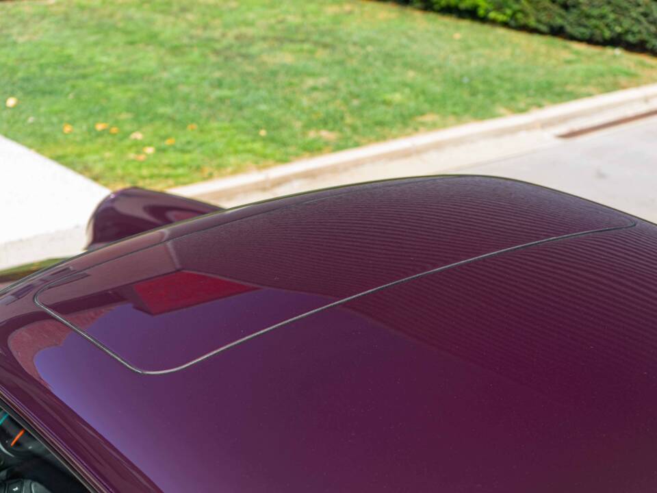 Image 25/46 of Porsche 911 Carrera 4 (1992)