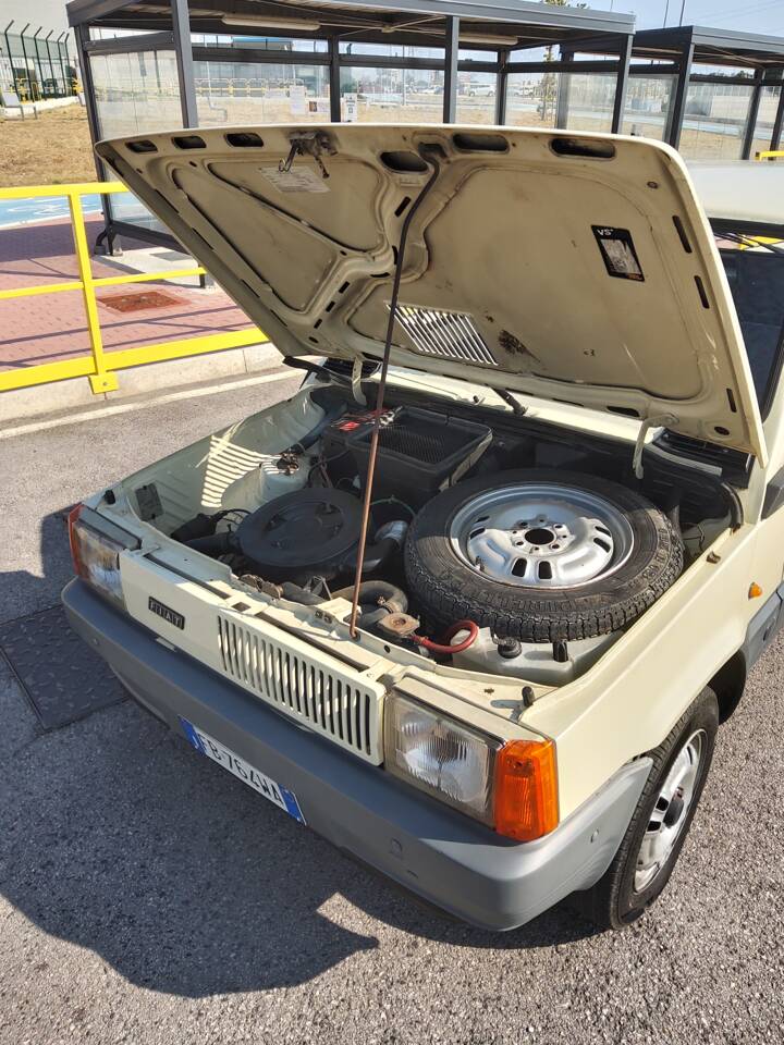 Image 49/61 de FIAT Panda 34 (1983)