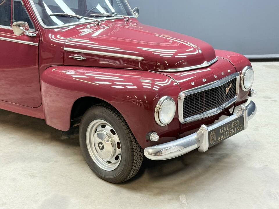 Image 25/50 of Volvo P 210 Duett (1962)