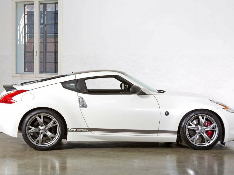 Afbeelding 6/23 van Nissan 370Z (2012)