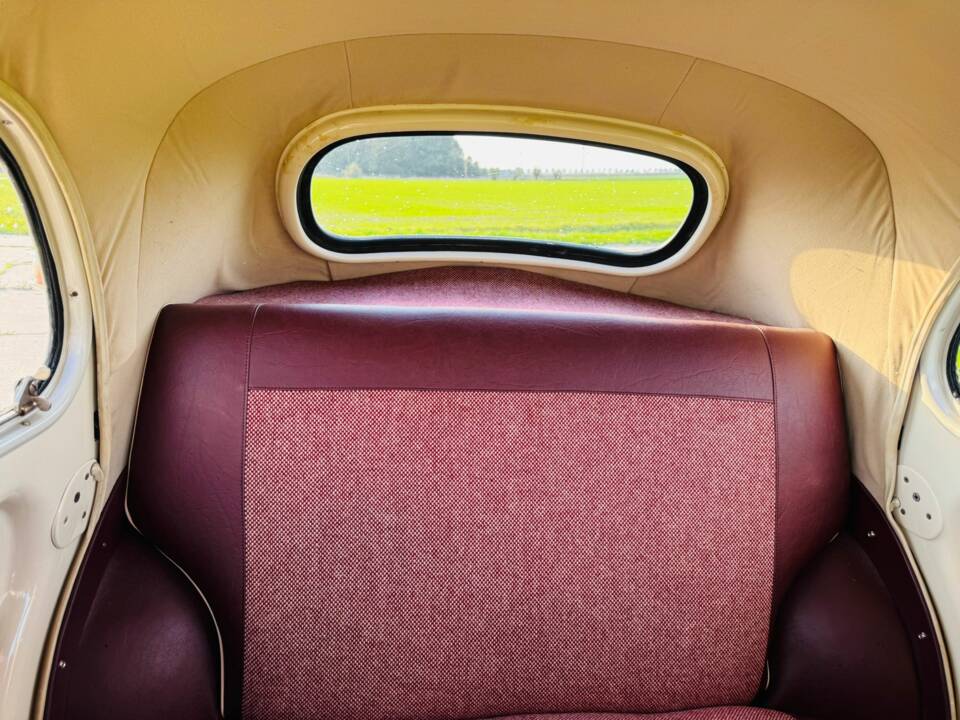 Imagen 26/35 de Renault 4 CV (1956)