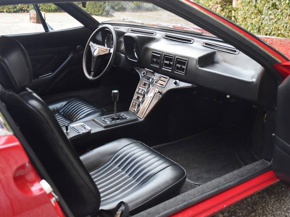Image 29/43 of De Tomaso Pantera (1971)