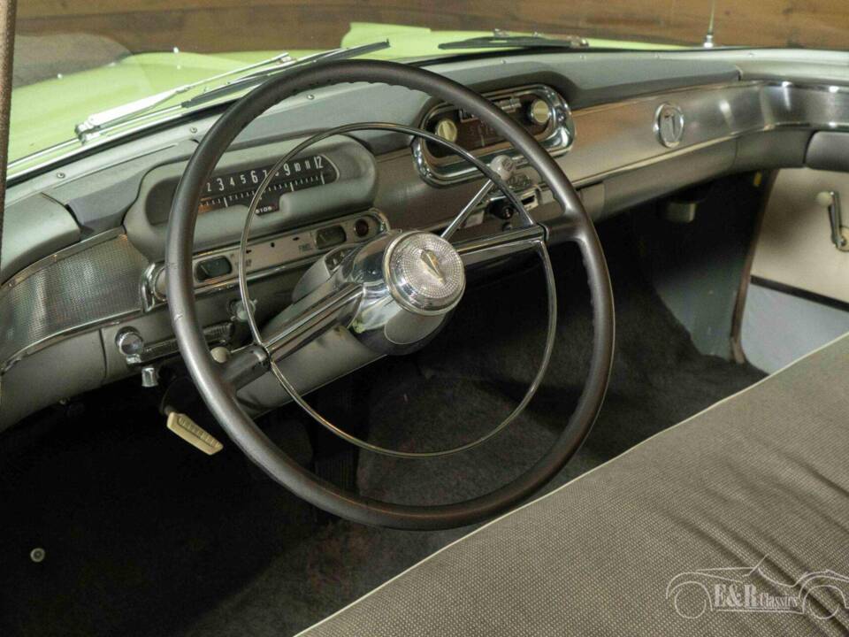 Image 2/19 of Hudson Commodore Custom Eight (1956)