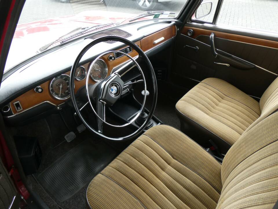 Afbeelding 8/23 van BMW 2000 tilux (1967)