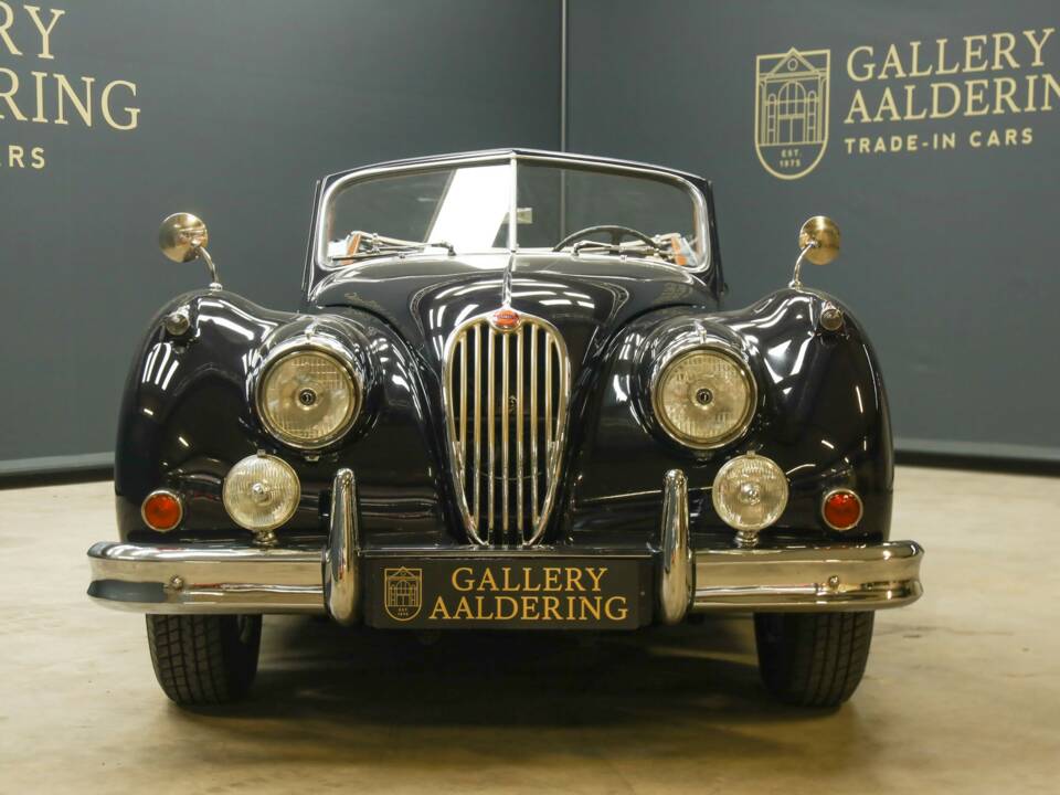 Image 11/50 of Jaguar XK 140 DHC (1955)