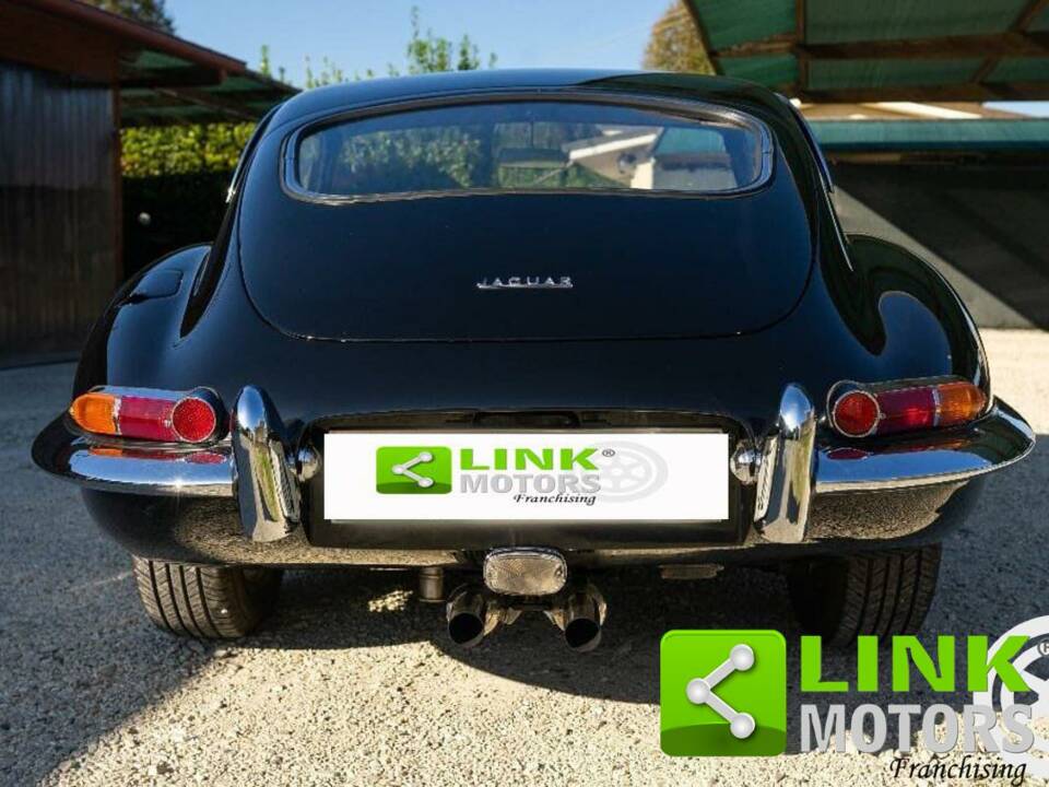 Image 6/10 of Jaguar E-Type 3.8 (1963)