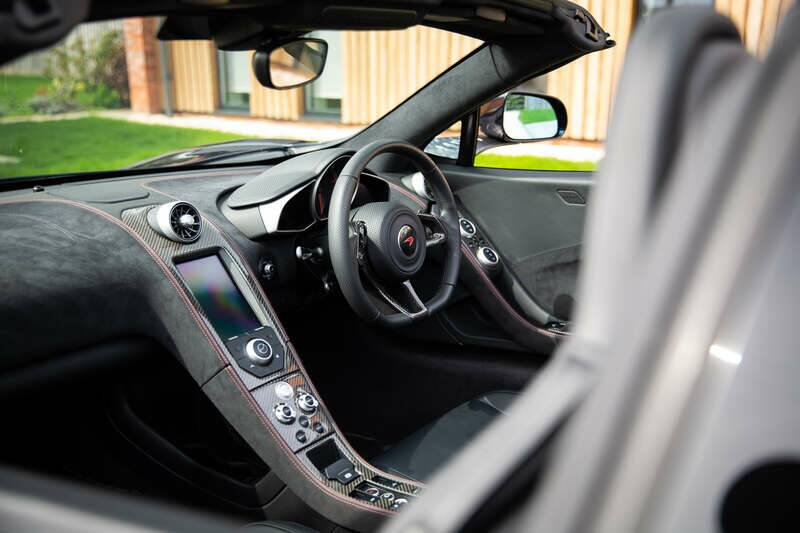 Bild 24/50 von McLaren MP4-12C Spider (2014)