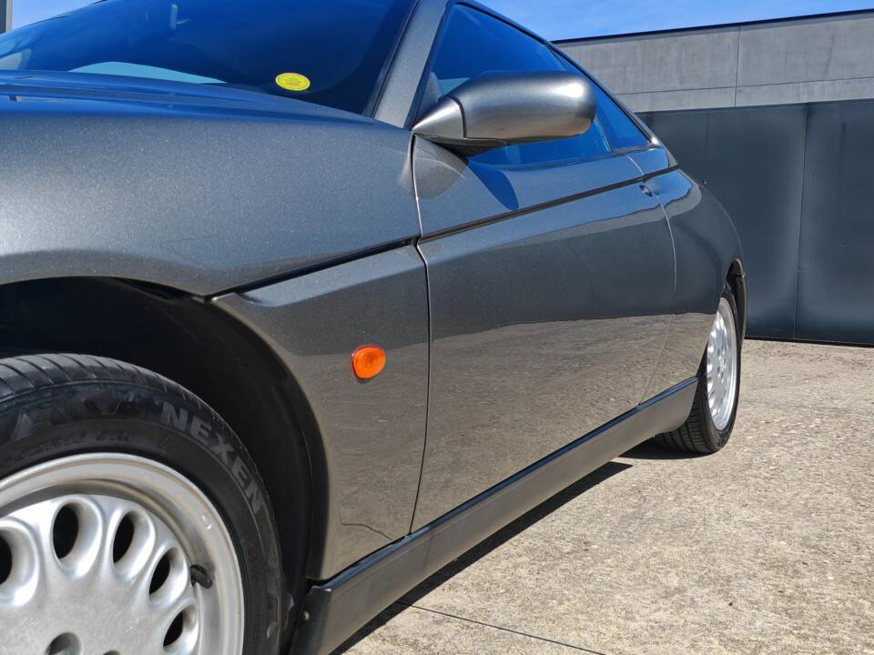 Bild 9/39 von Alfa Romeo GTV 2.0 Twin Spark (1996)
