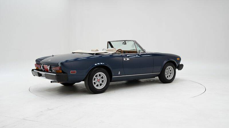 Bild 2/15 von FIAT 124 Spider CS2 (1979)