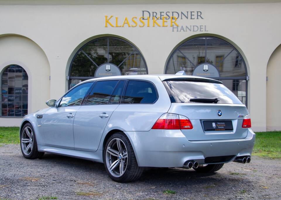 Afbeelding 5/41 van BMW M5 Touring (2008)