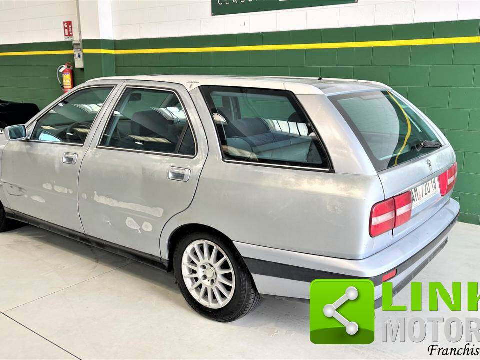 Imagen 4/10 de Lancia Kappa 2.0 SW (1997)