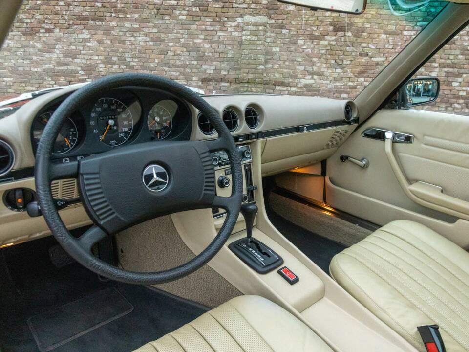 Bild 4/50 von Mercedes-Benz 280 SLC (1975)