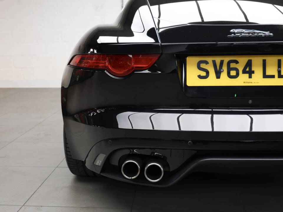 Afbeelding 24/50 van Jaguar F-Type R (2014)