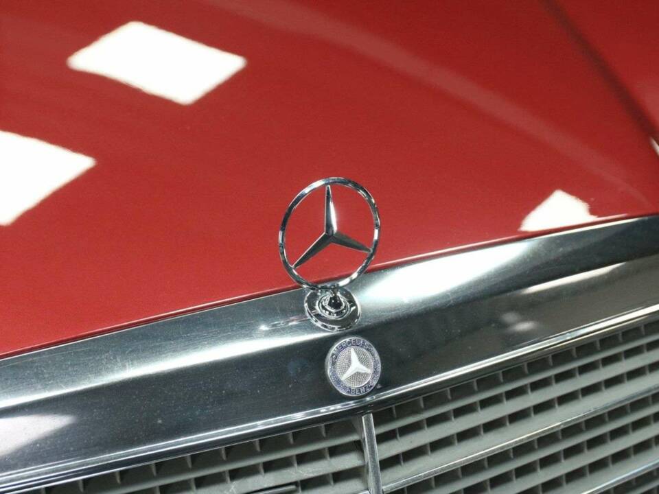 Bild 44/50 von Mercedes-Benz 300 CE-24 (1992)