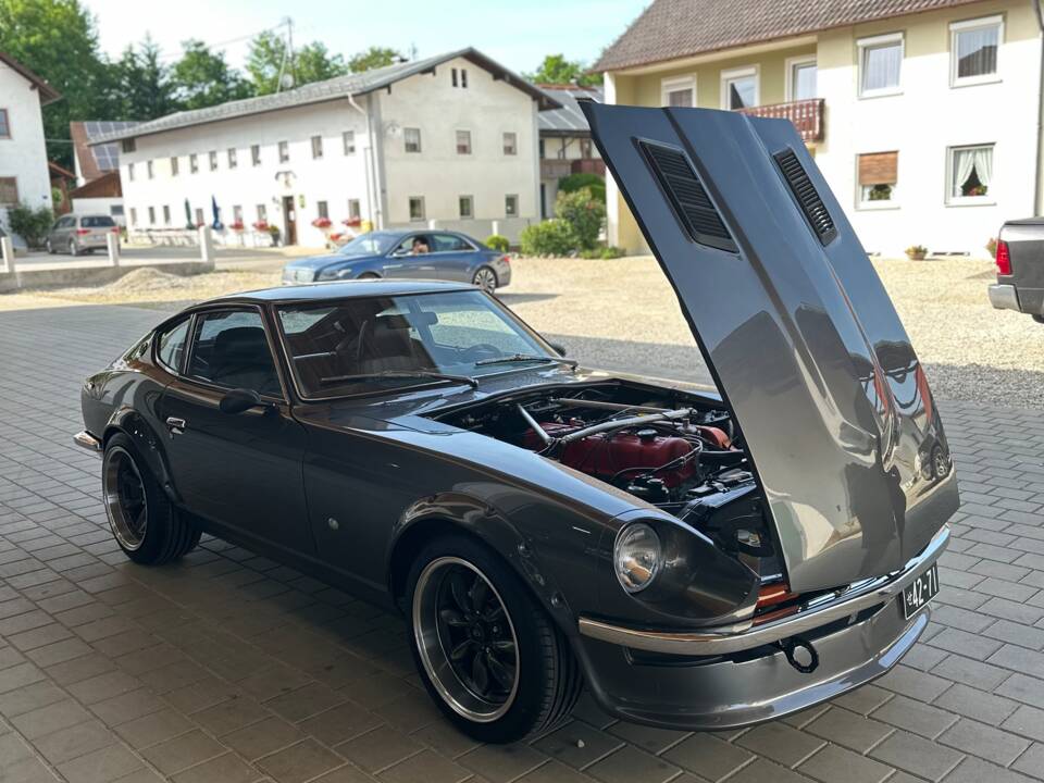 Image 12/64 of Datsun 280 Z (1976)