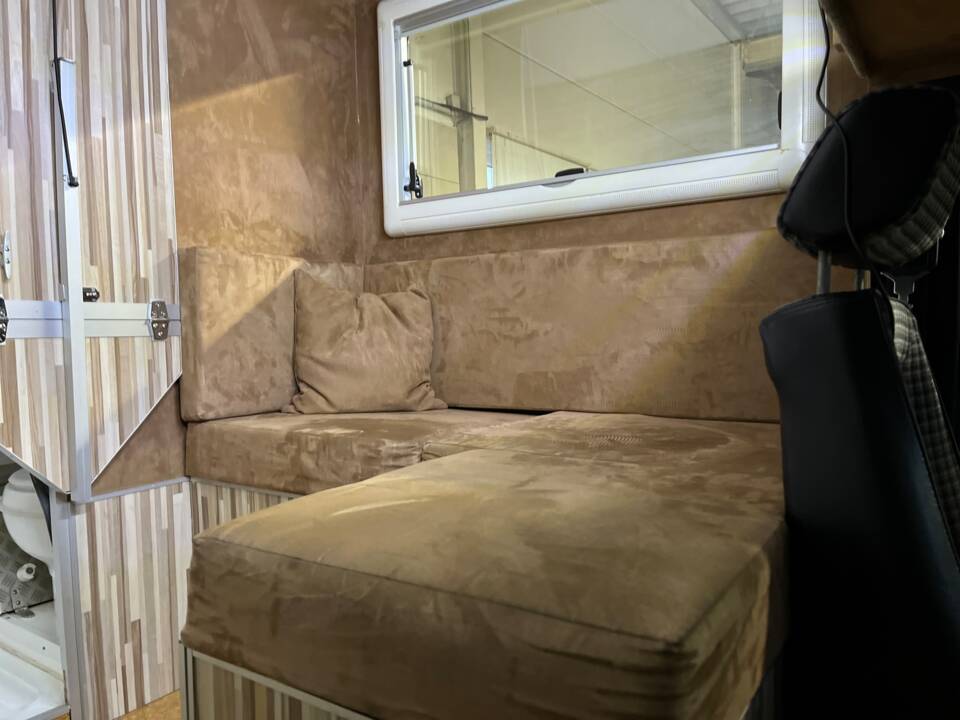 Bild 11/15 von Mercedes-Benz G 500 (lang) (1984)