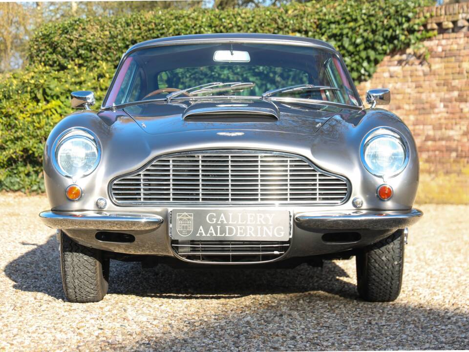 Bild 5/50 von Aston Martin DB 6 (1968)