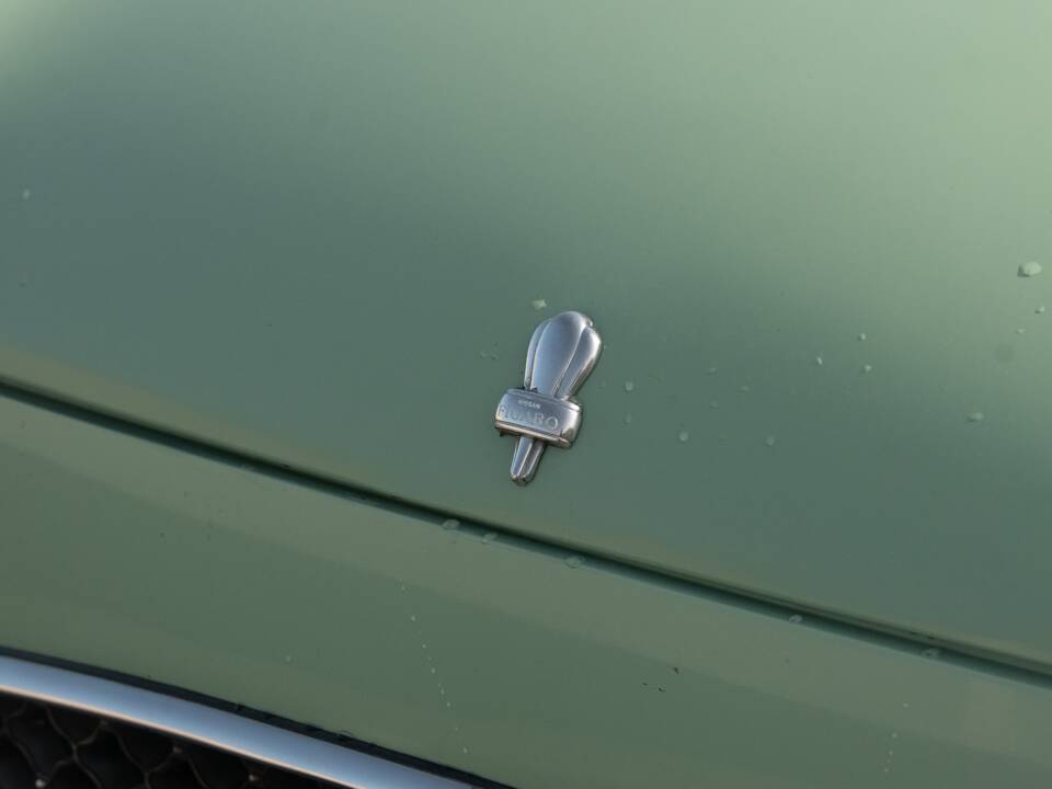 Bild 33/50 von Nissan Figaro (1991)