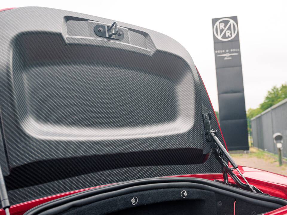 Afbeelding 25/26 van Alfa Romeo 8C Spider (2010)