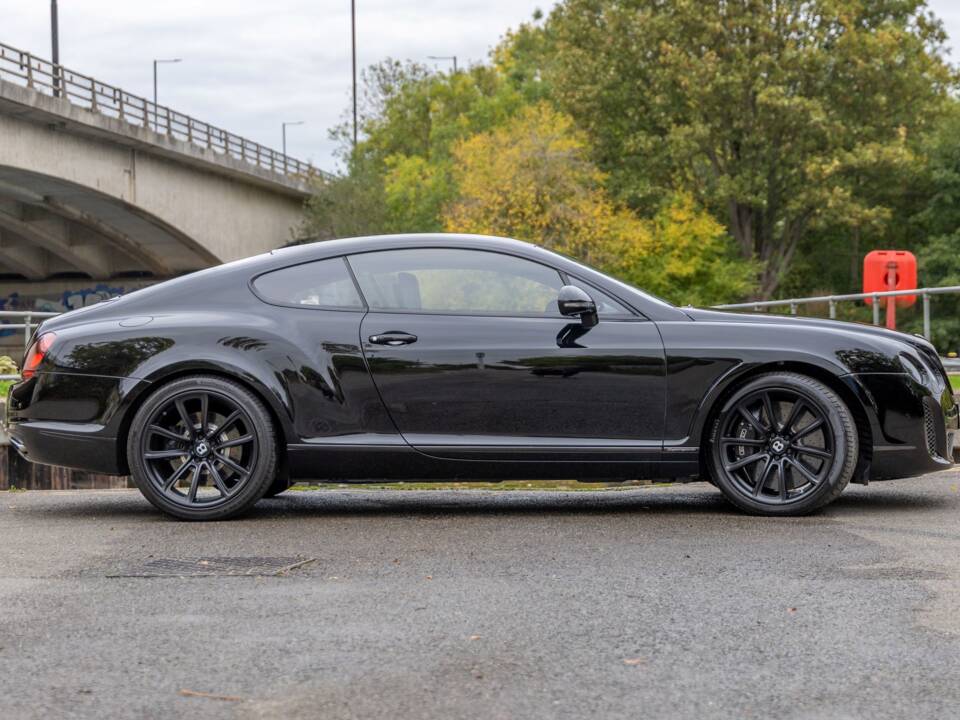 Bild 2/50 von Bentley Continental Supersports (2010)