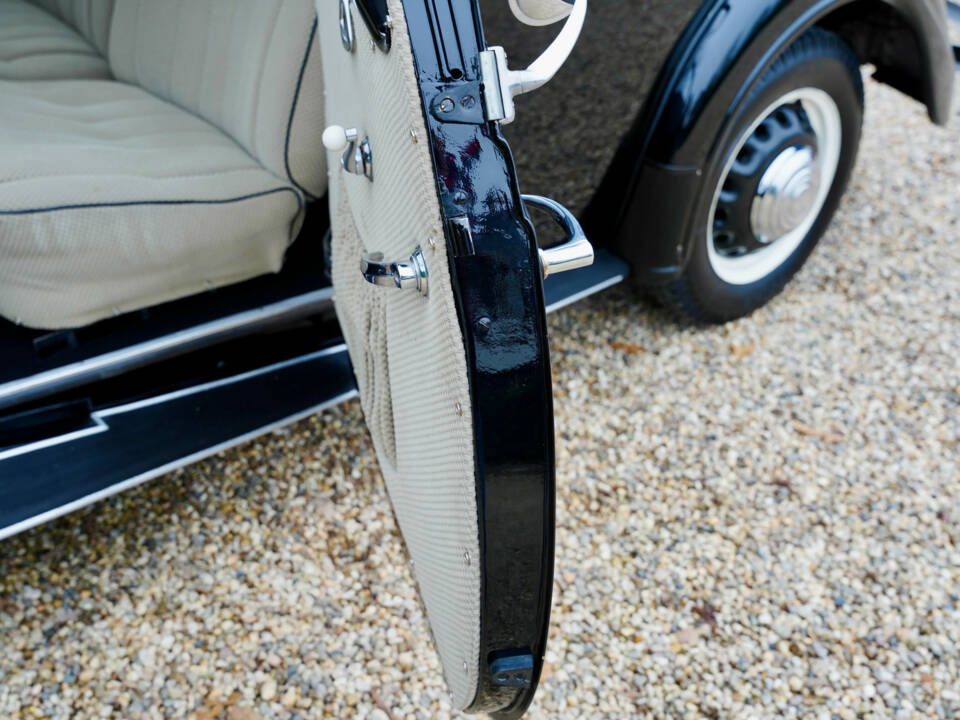 Image 29/50 of BMW 326 (1937)