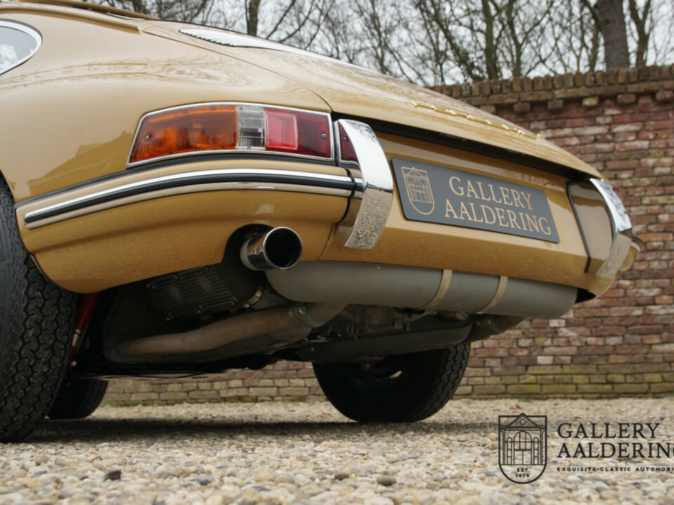 Image 45/50 of Porsche 911 2.0 (1965)