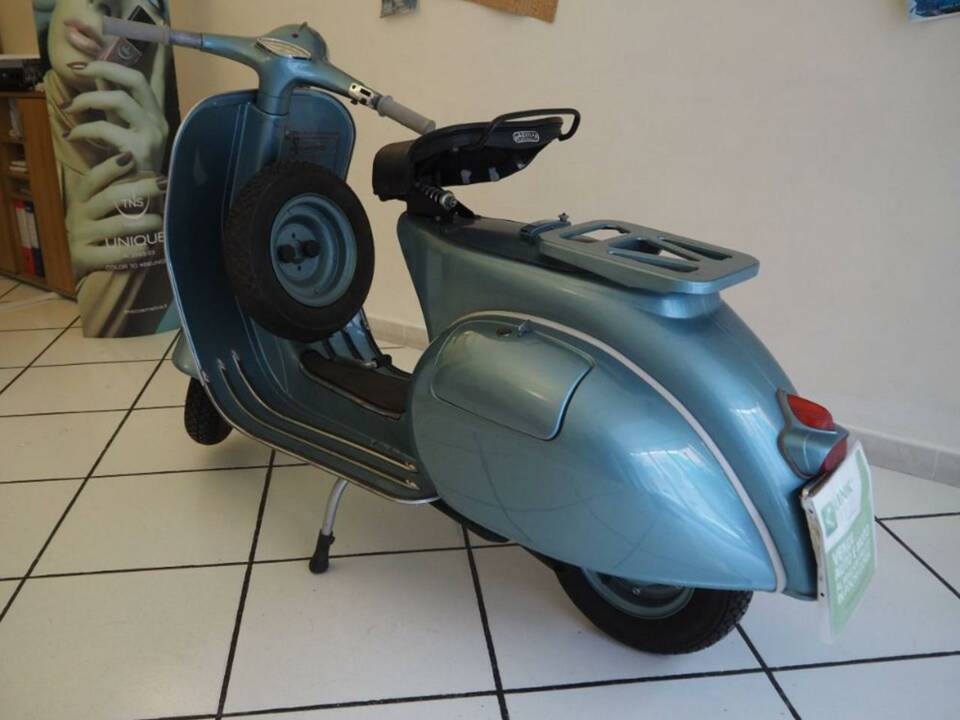 Bild 13/33 von Piaggio Vespa 150 (1960)