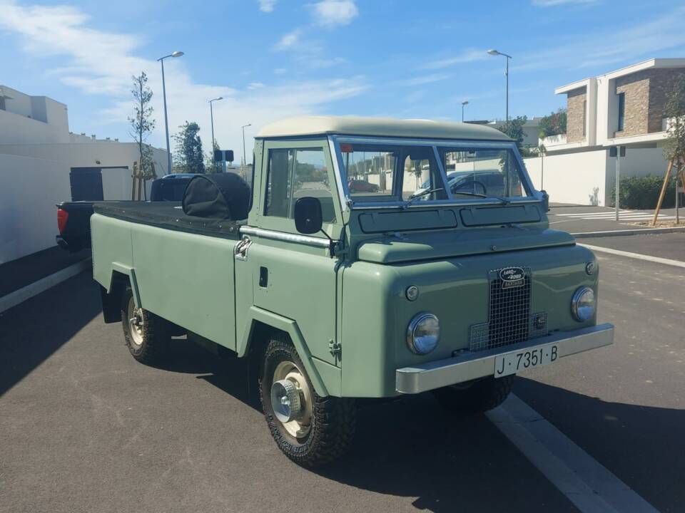 Bild 27/31 von Land Rover 109 (1974)