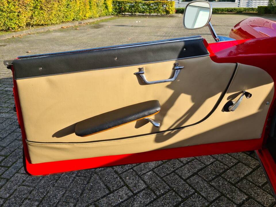 Bild 34/52 von FIAT 1200 Cabriolet (1959)