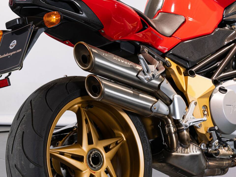 Immagine 31/50 di MV Agusta DUMMY (2008)