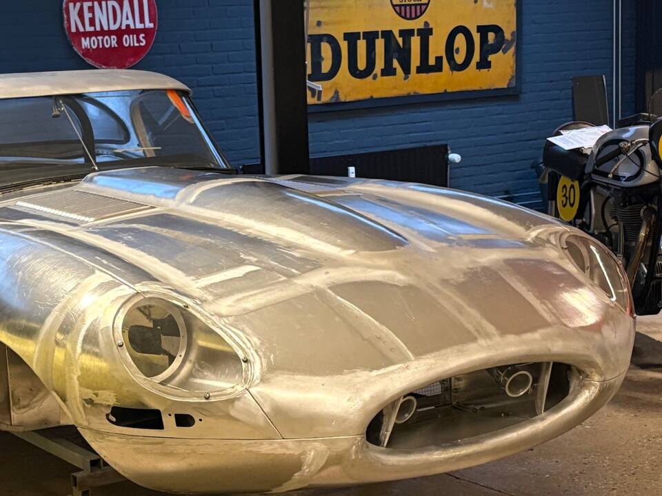 Imagen 1/13 de Jaguar E-Type 4.2 (1965)